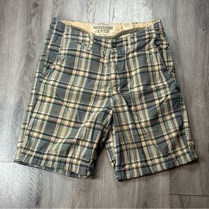 Abercrombie & Fitch Shorts Mens 32 Plaid Multicolor Cotton Casual Chino